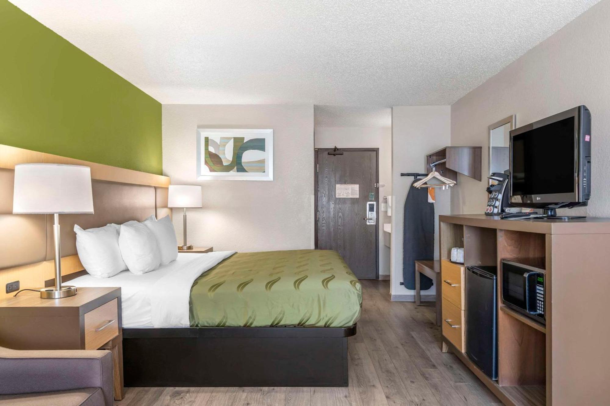 דלאוור Quality Inn & Suites מראה חיצוני תמונה
