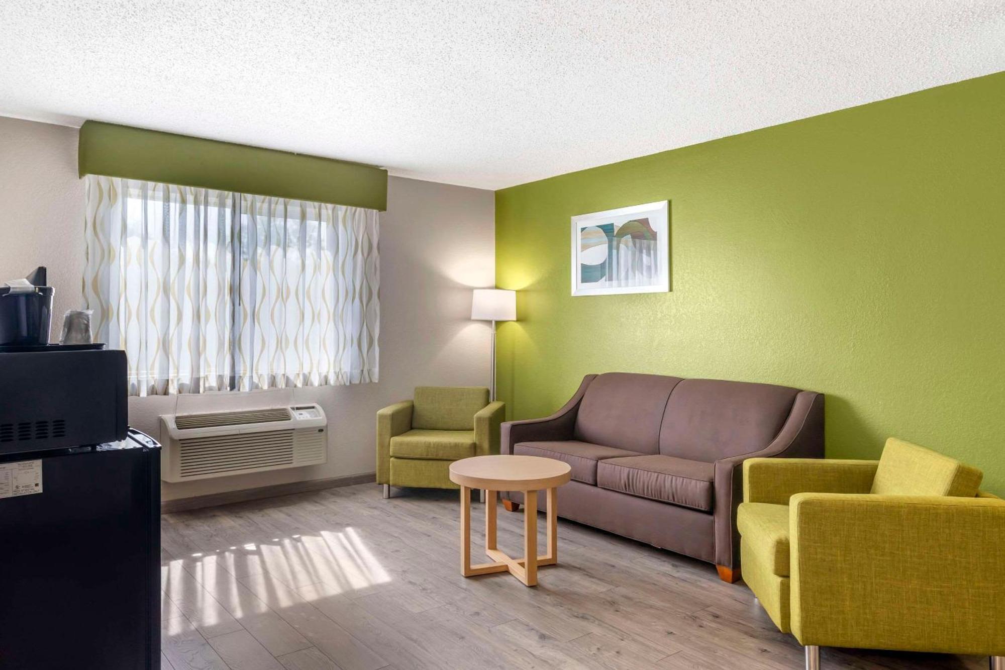 דלאוור Quality Inn & Suites מראה חיצוני תמונה