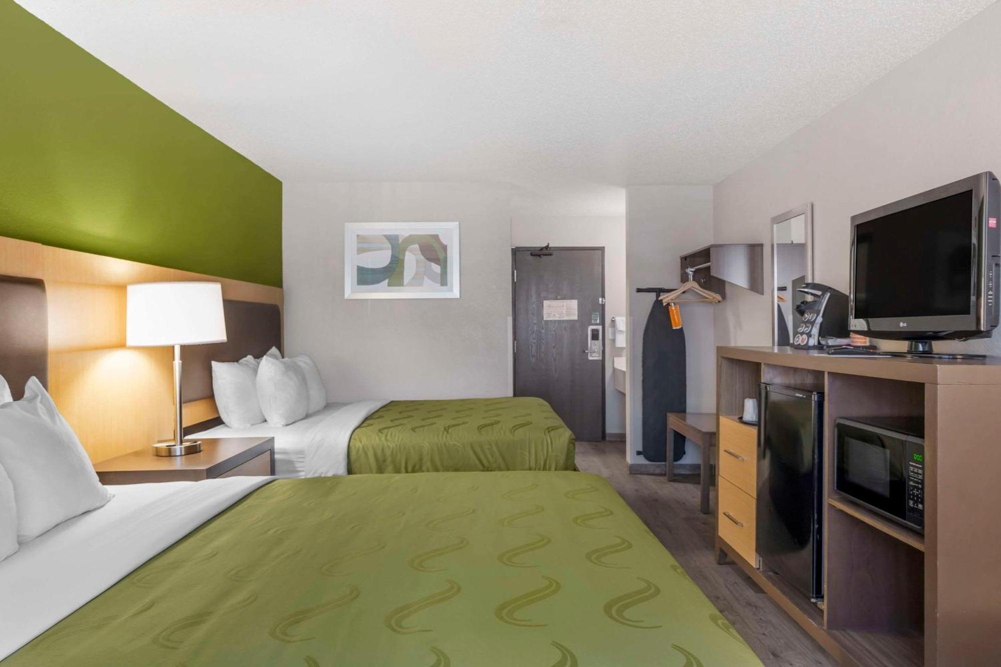 דלאוור Quality Inn & Suites מראה חיצוני תמונה
