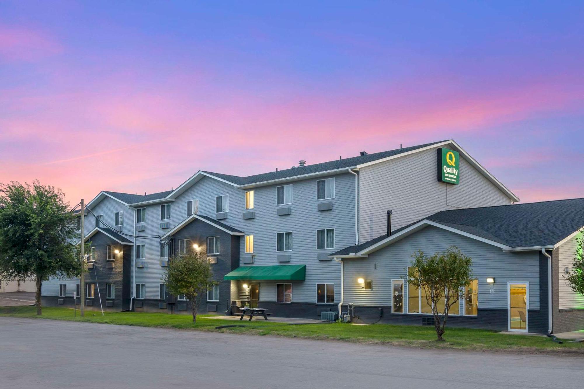 דלאוור Quality Inn & Suites מראה חיצוני תמונה